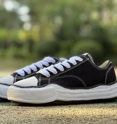 Maison Mihara Yasuhiro Hank Og Sole Canvas Low