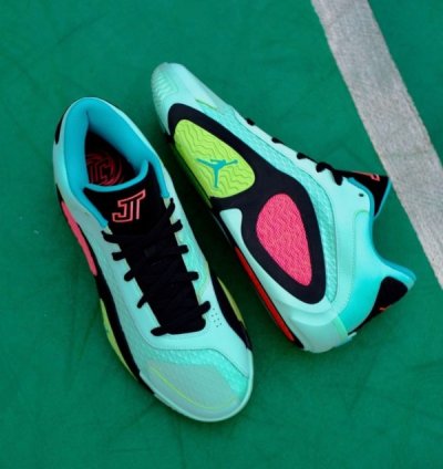 Nike Jordan Tatum 2 Votex Basketball Sneakers