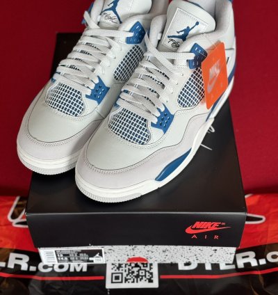 Air Jordan 4 Retro Military Blue Size 13 Ds