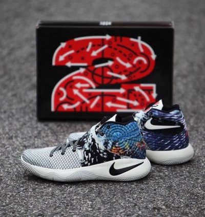 Nike Kyrie 2 Effect Basketball Sneakers