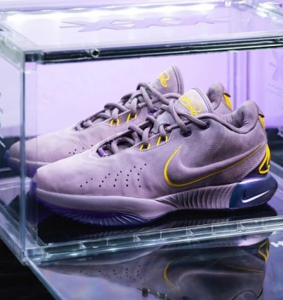 Nike Lebron 21 Purple Rain Basketball Sneakers