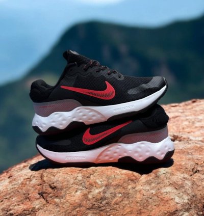 Nike Renew Ride 3 Black Running Shoes