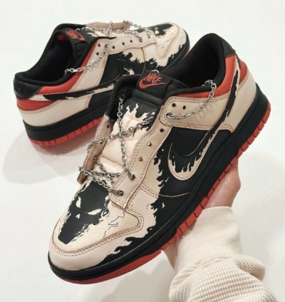 Nike Sb Dunk Low Ghost Rider Sneakers