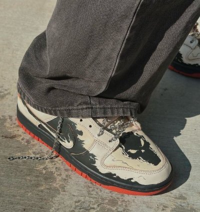 Nike Sb Dunk Low Ghost Rider Sneakers