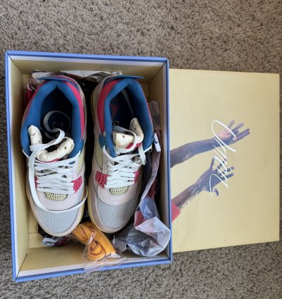 Air Jordan 4 Retro Union La Guava Ice