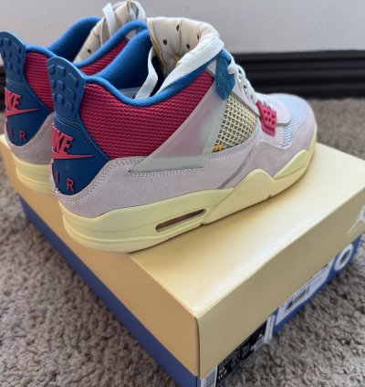 Air Jordan 4 Retro Union La Guava Ice