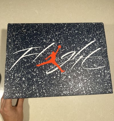 Air Jordan 4 Retro White Midnight Navy