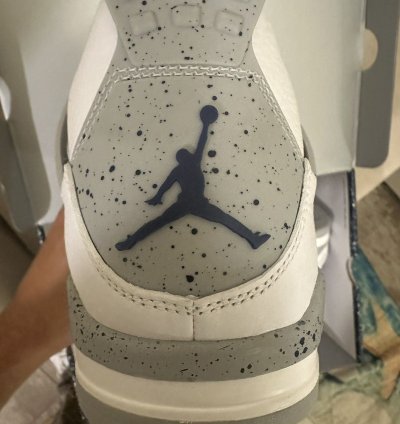 Air Jordan 4 Retro White Midnight Navy