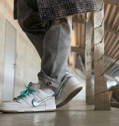 Nike Sb Dunk Low Qs White Diamond Sneakers