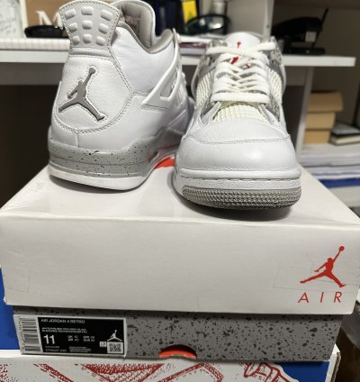 Air Jordan 4 Retro White Oreo