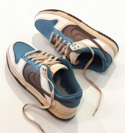 Nike Sb Dunk Low Snorlax Sneakers