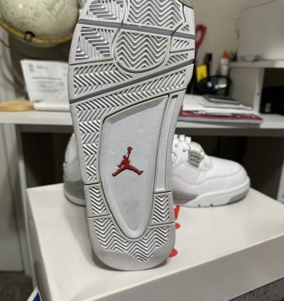 Air Jordan 4 Retro White Oreo