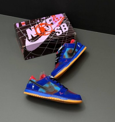 Nike Sb Dunk Low Spiderman Blue Sneakers