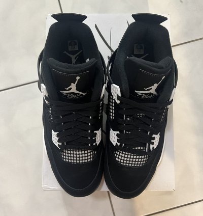 Air Jordan 4 Retro White Thunder Size 10 Brand New In Hand