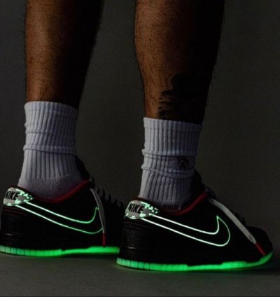 Nike Sb Dunk Low X League Of Legends Sneakers