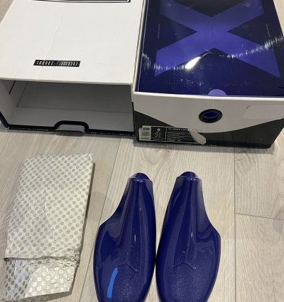 2011 Air Jordan 11 Retro Concord Size 9