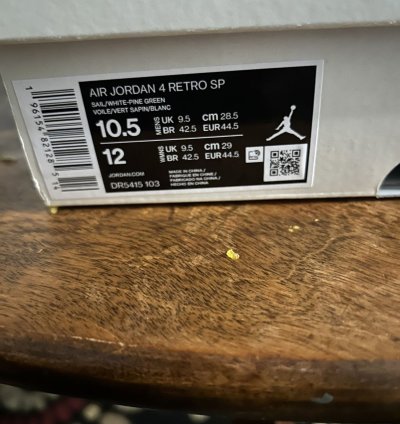 Air Jordan 4 Sb Pine Green