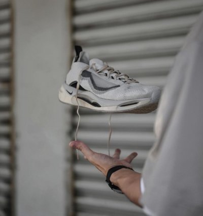 Nike Spark Flyknit Platinum Tint Coconut Milk Running Shoes