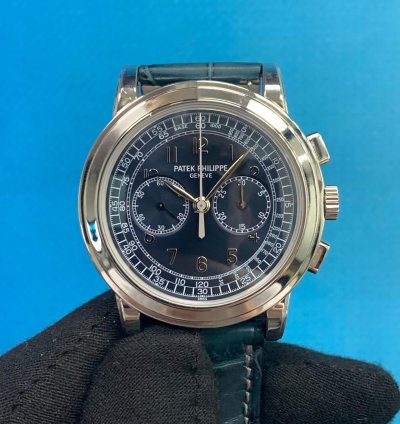 Patek Philippe Chronograph 5070p-001 Blue Chronograph