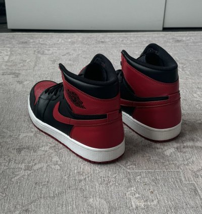 2013 Retro Jordan 1 High Black Red Bred