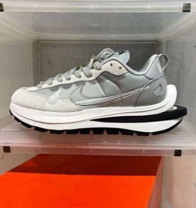 Nike Vapor Waffle 3 0 X Sacai Grey Silver Running Shoes