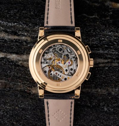 Patek Philippe Chronograph 5070r - 18k Rose Gold - Full Set - Excellent Conditions