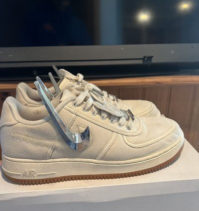 Travis Scott Air Force One Sail
