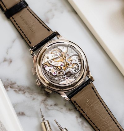 Patek Philippe Chronograph 5170g - Full Set From 2022