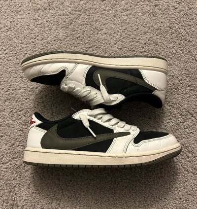 Travis Scott Air Jordan Retro 1 Low Olive Size 7 5