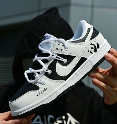 Off Whiite X Nike Sb Dunk Low Panda Sneakers