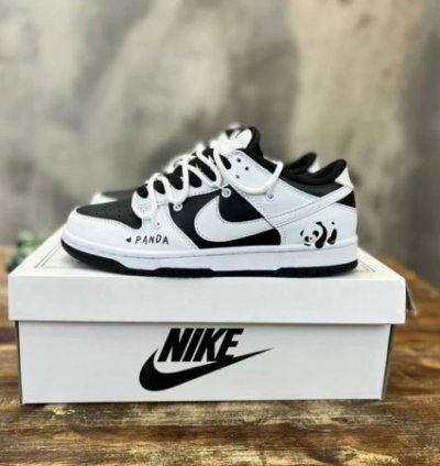 Off Whiite X Nike Sb Dunk Low Panda Sneakers