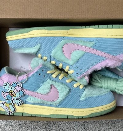Nike Sb Dunk Low Verdy Visty