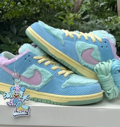 Nike Sb Dunk Low Verdy Visty