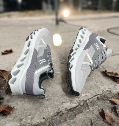 On Cloud Horizon Chalk Seedling Running Shoes