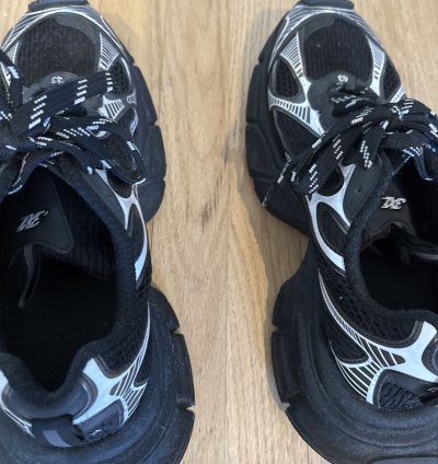 3xl Sneaker