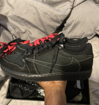 Black Phantom Travis Scott