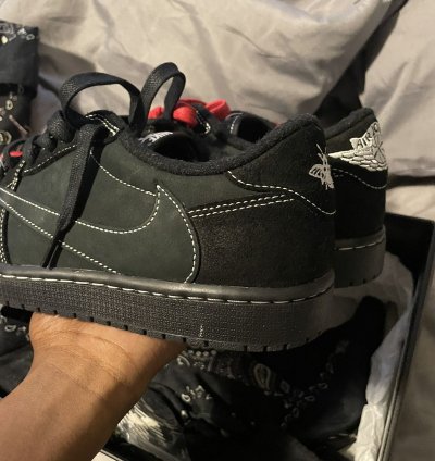 Black Phantom Travis Scott
