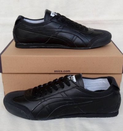 Onitsuk A Tiger Mexico 66 All Black Sneakers