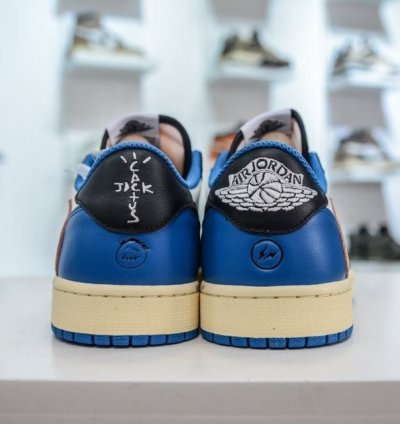Air Jordan 1 Retro Low Og Sp Fragment X Travis Scott