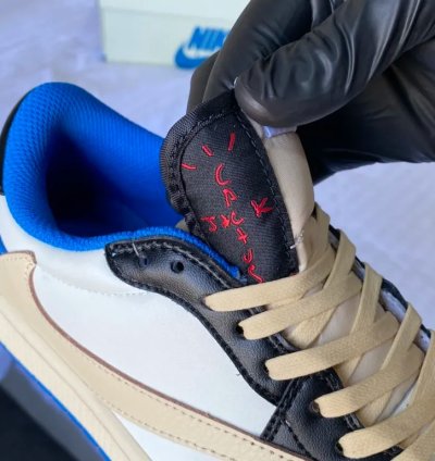 Air Jordan 1 Retro Low Og Sp Fragment X Travis Scott