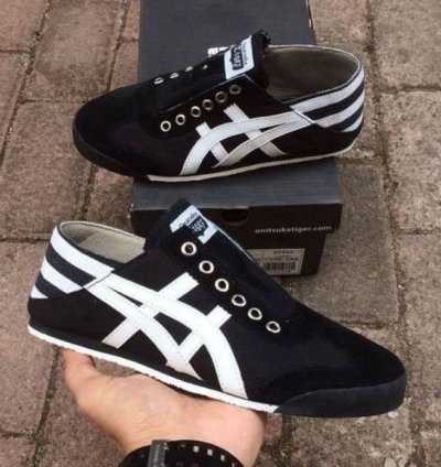 Onitsuk A Tiger Party Black White Slipons