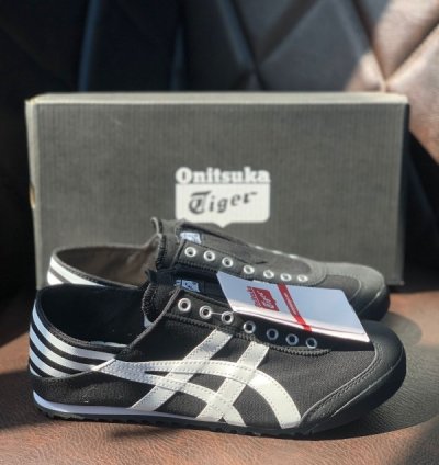 Onitsuk A Tiger Party Black White Slipons
