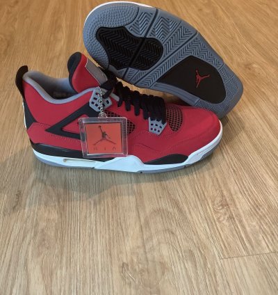Dead Stock 2013 Retro 4s