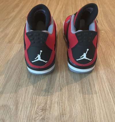 Dead Stock 2013 Retro 4s