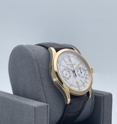 Patek Philippe Chronograph 5170j-001