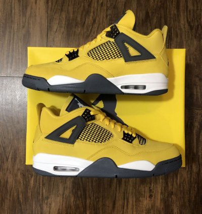 Deadstock 2021 Jordan 4 Lightning