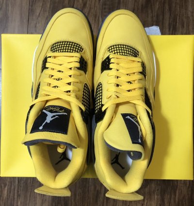 Deadstock 2021 Jordan 4 Lightning
