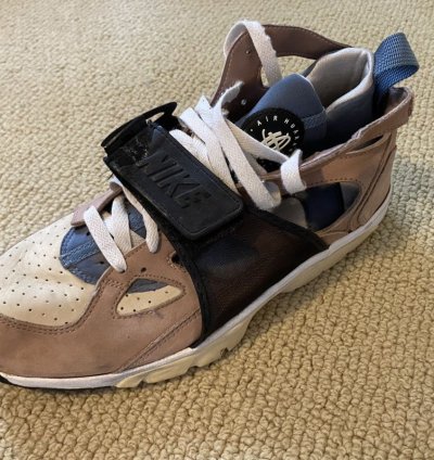 Vintage Air Trainer Huarache Escape