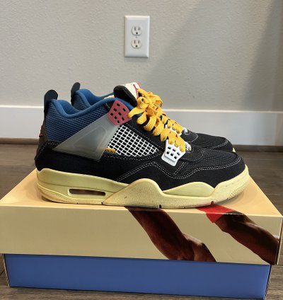 Union Jordan 4 Off Noir
