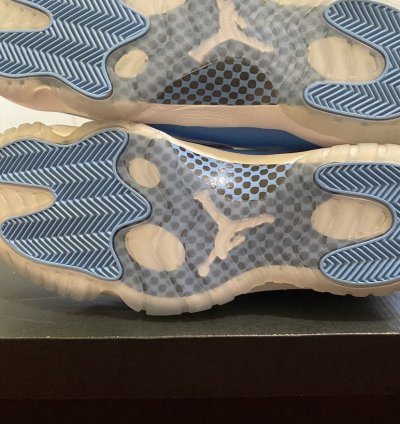 Jodan 11 Low Unc